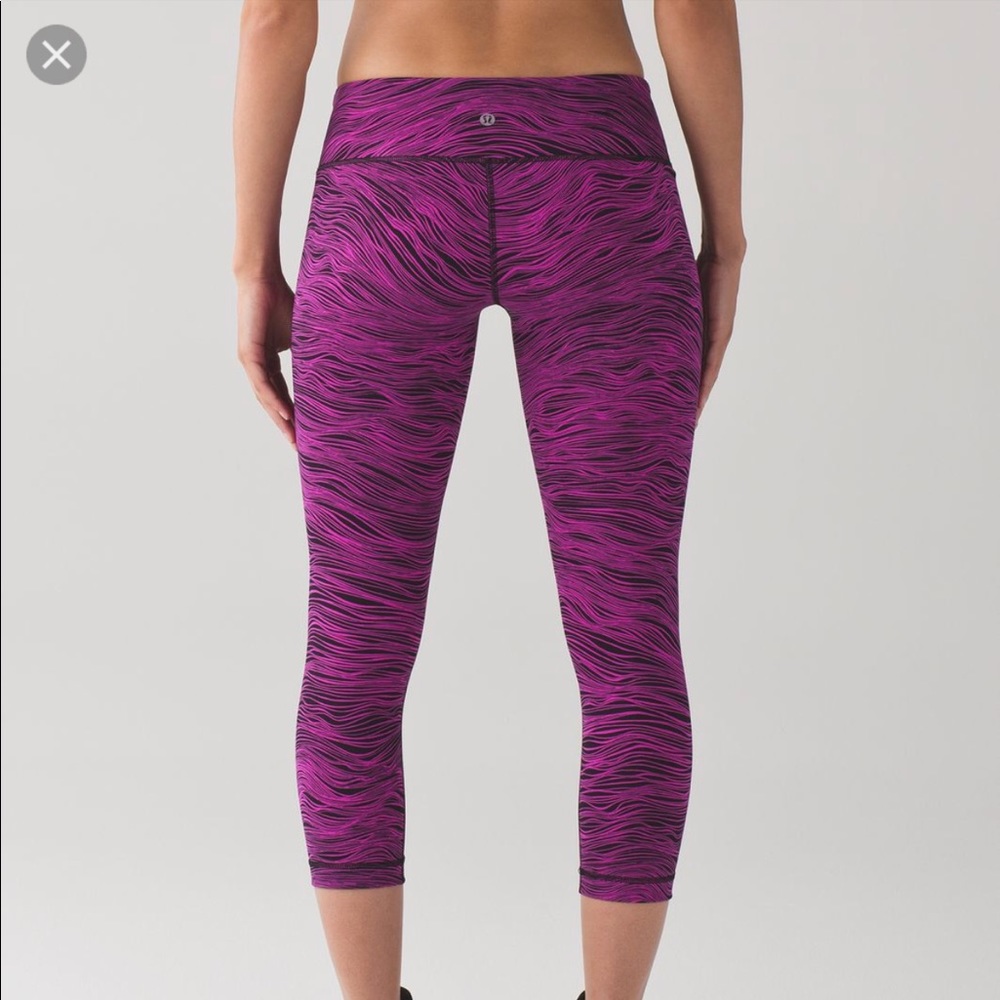 Lululemon Crop